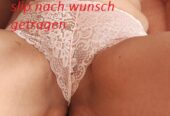 Paar bietet getragene Slip und benutzte Dildos an